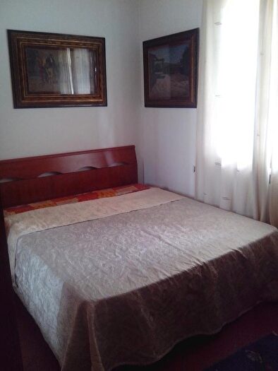 Appartamento con 6 locali in affitto in Forte Dei Marmi