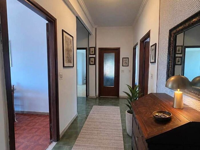 Appartamento con 5 locali in affitto in San Terenzo, Lerici