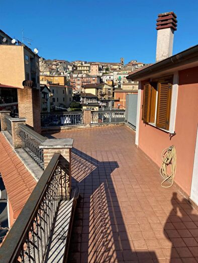 Appartamento con 7 locali in vendita in Piazzagiuseppe Mazzini, San Giovanni Incarico