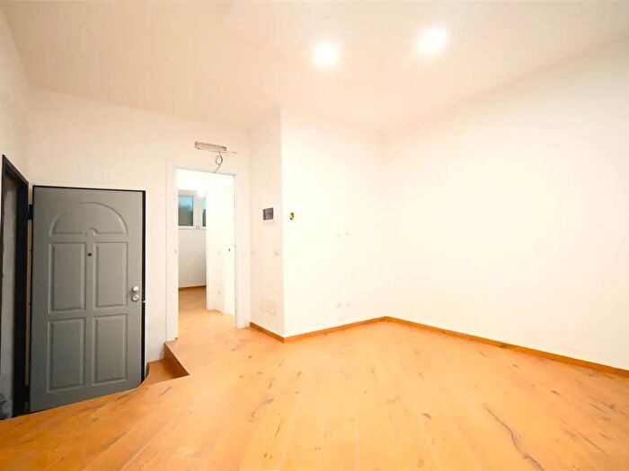 Appartamento bilocale in vendita in Via Baldo degli Ubaldi, Milano