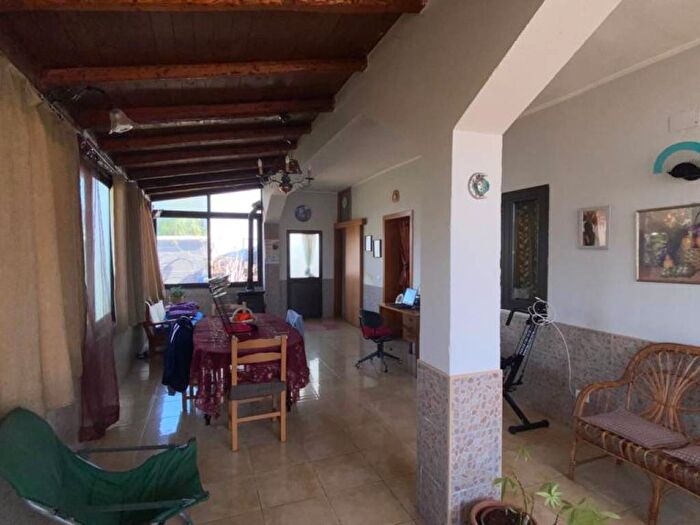 Casa quadrilocale in affitto in Via Strada Statale Ovest, Torre Muzza, Carini