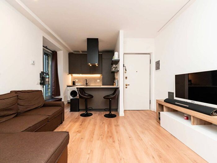 Appartamento bilocale in affitto in Via Alessandro Tadino, Porta Venezia Indipendenza, Milano