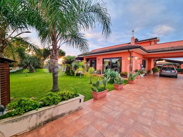 Casa in vendita in Via delle Muse, Siracusa