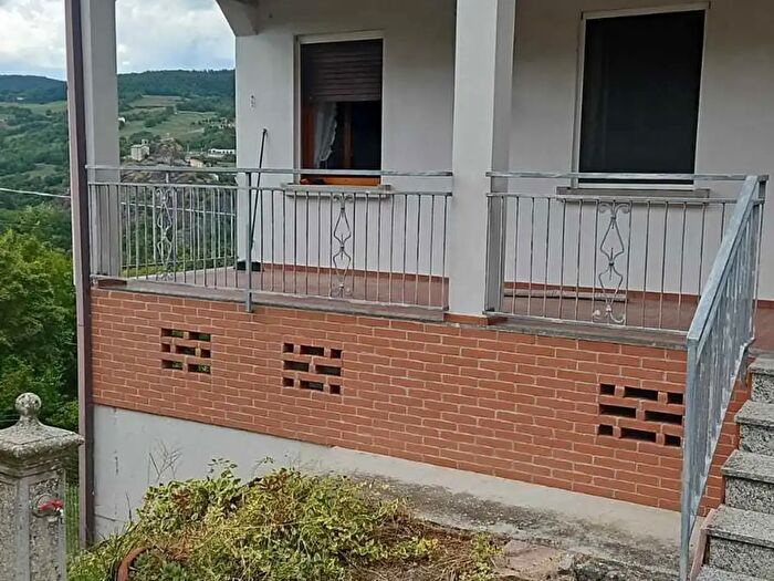 Casa con 6 locali in affitto in Località Silva, Bore