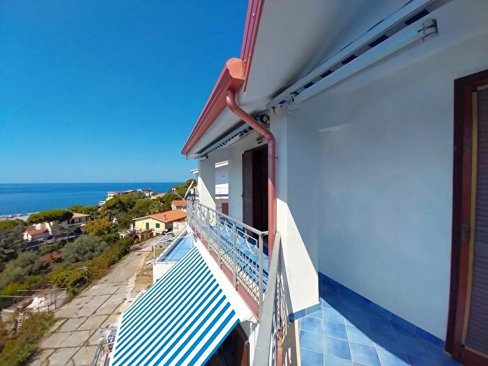 Appartamento bilocale in vendita in Diamante