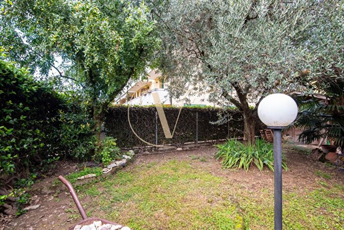 Appartamento con 5 locali in vendita in Via della Croce Verde, Albignasego