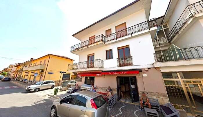 Appartamento quadrilocale in vendita in Corso Oriente, Falciano Del Massico