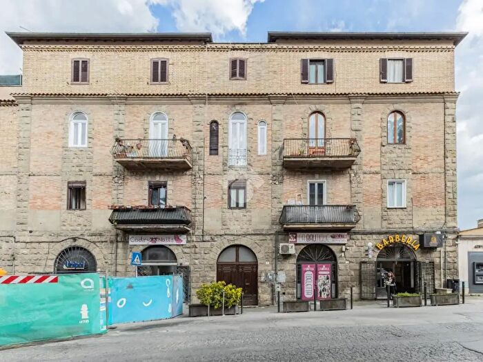 Appartamento trilocale in vendita in Via Roma, Campagnano Di Roma