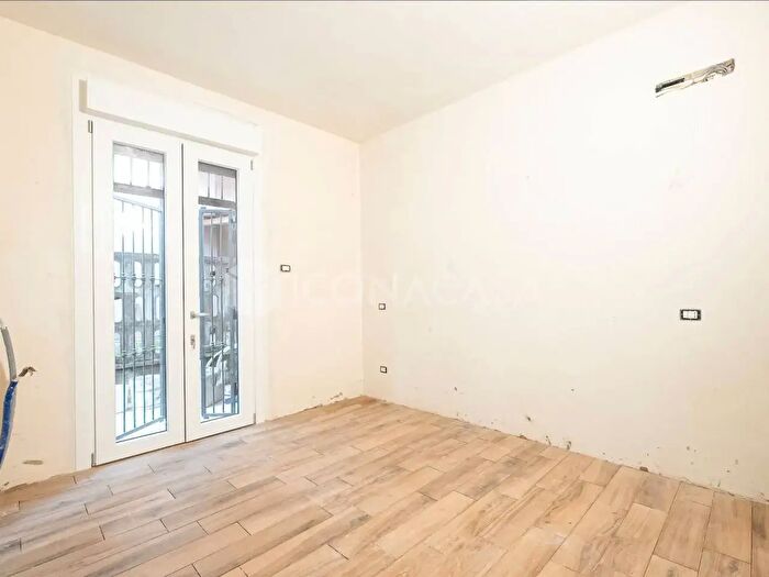 Appartamento quadrilocale in vendita in Via Ponte di Bassano, Mariano Comense