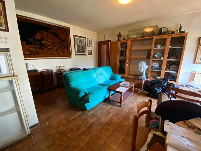 Appartamento trilocale in vendita in Via Conte Pino Zanchi, Stezzano