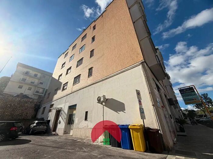 Appartamento quadrilocale in vendita in Via Antonio Passarelli, Matera