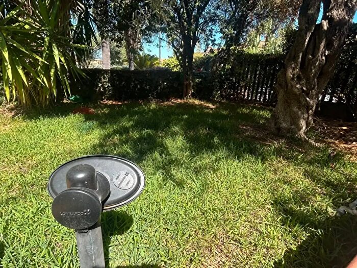 Casa con 9 locali in vendita in Via Giacomo Leopardi, Aci Catena