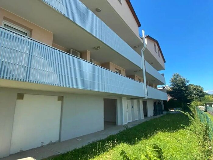 Appartamento trilocale in affitto in Via Fagagna, Udine