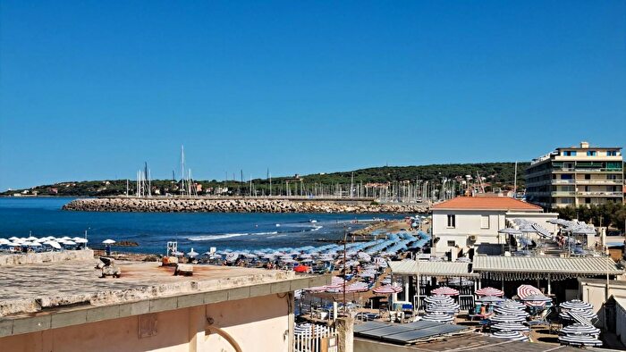 Appartamento bilocale in vendita in Rosignano Marittimo