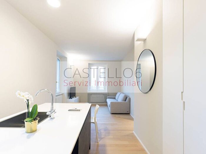 Appartamento bilocale in affitto in Via Stampa, Carrobbio, Milano