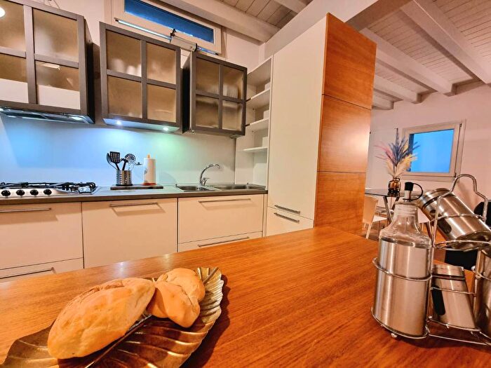 Appartamento trilocale in affitto in Via San Lazzaro, Centro, Bergamo