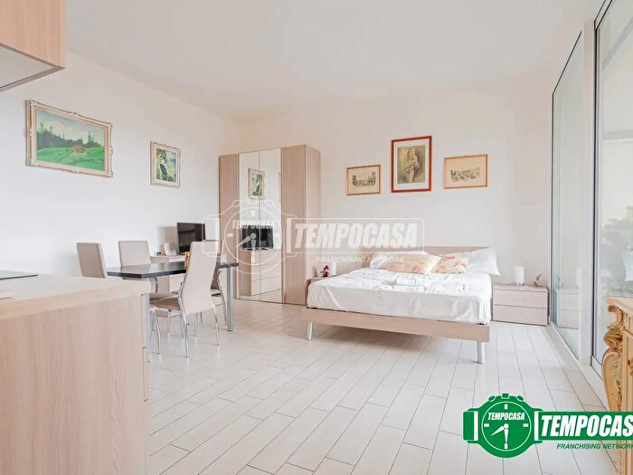 Appartamento monolocale in vendita in Via Ludovico di Breme, Milano