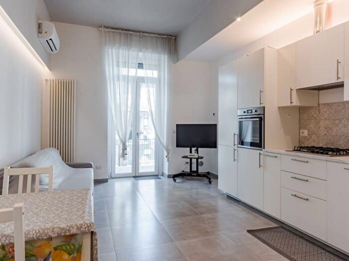 Appartamento bilocale in affitto in Via Filocomo, Borgo, Catania