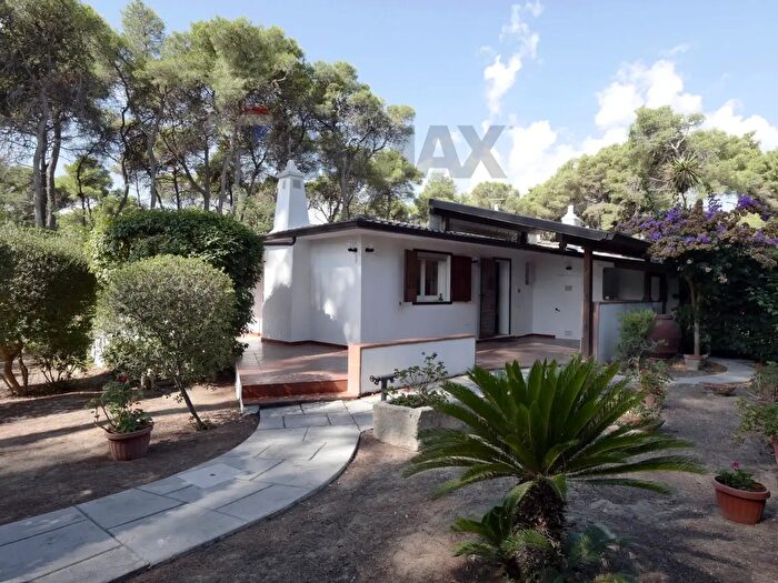 Casa bilocale in vendita in Riva dei Tessali Condominio Le Ginestre, Castellaneta