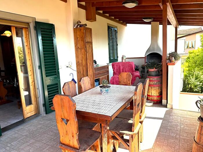 Appartamento con 5 locali in vendita in Capraia E Limite Fi, Capraia E Limite