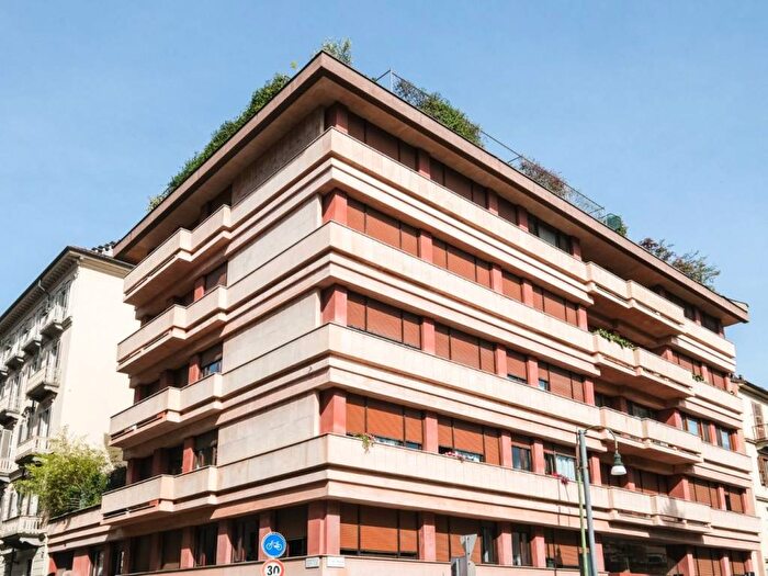 Appartamento con 5 locali in affitto in Via Ettore Perrone Torino, Quadrilatero Romano, Torino