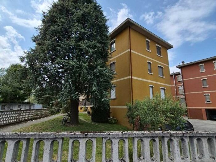 Appartamento trilocale in affitto in Via Alessandro Manzoni, Centro, Soresina