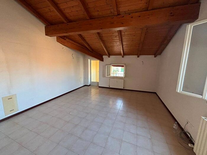 Appartamento bilocale in affitto in Via Sant'Isaia, San Felice, Bologna