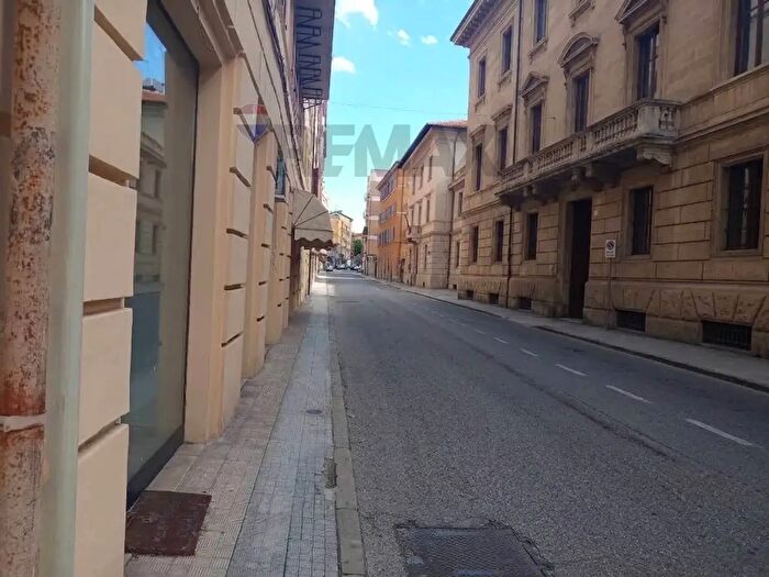 Appartamento monolocale in affitto in Ancona
