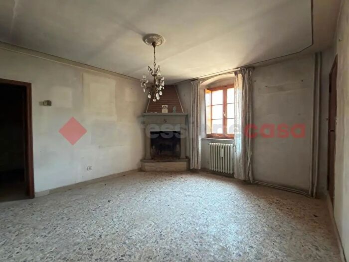 Appartamento con 5 locali in vendita in Via Anconetana, Arezzo
