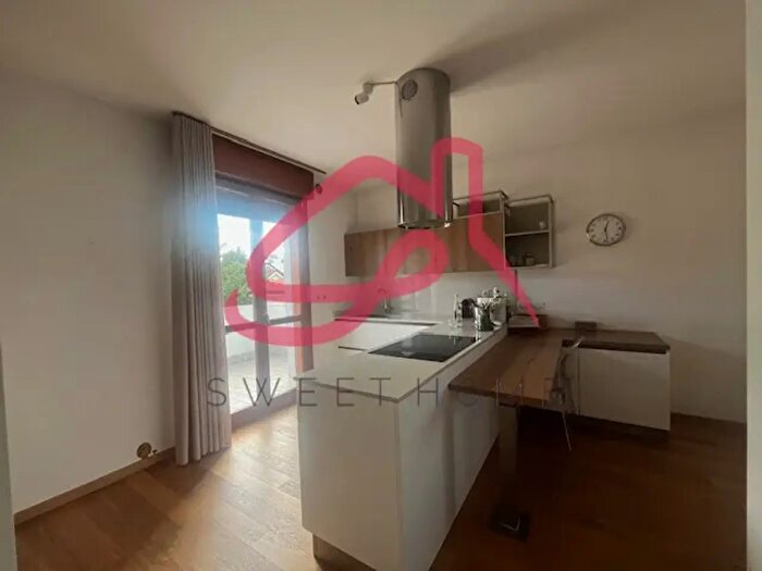 Appartamento quadrilocale in vendita in Via Pizzolo, Padova