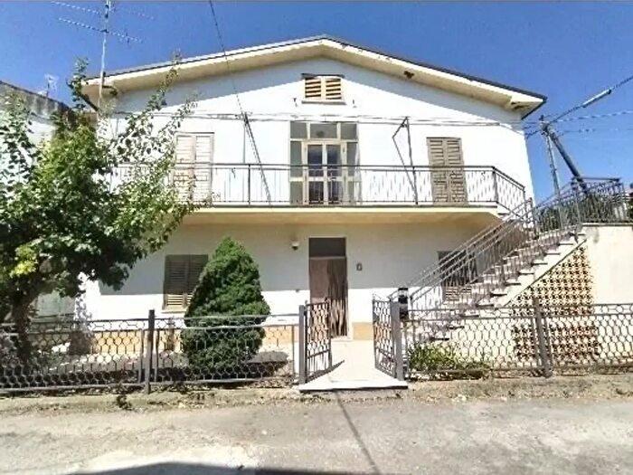 Casa con 11 locali in vendita in Via Verdi, Casalbordino