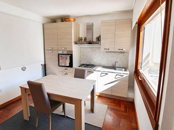 Appartamento bilocale in affitto in Via Belgrado, Genneruxi, Cagliari