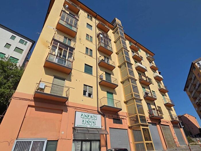 Appartamento in affitto in Via Raffaele Acerenza, Centro, Potenza