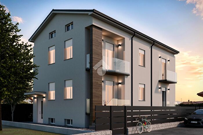 Appartamento bilocale in vendita in Via Edmondo De Amicis, Parma