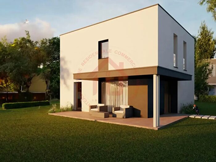 Casa con 5 locali in vendita in Via Rizzarda, San Martino Di Lupari