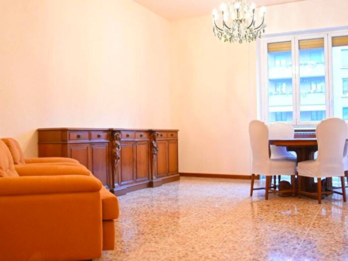 Appartamento trilocale in affitto in Via della Birona, Cazzaniga Ospedale, Monza