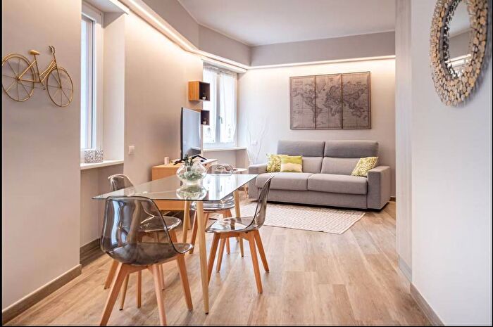 Appartamento bilocale in affitto in Piazza Fidia, Isola, Milano