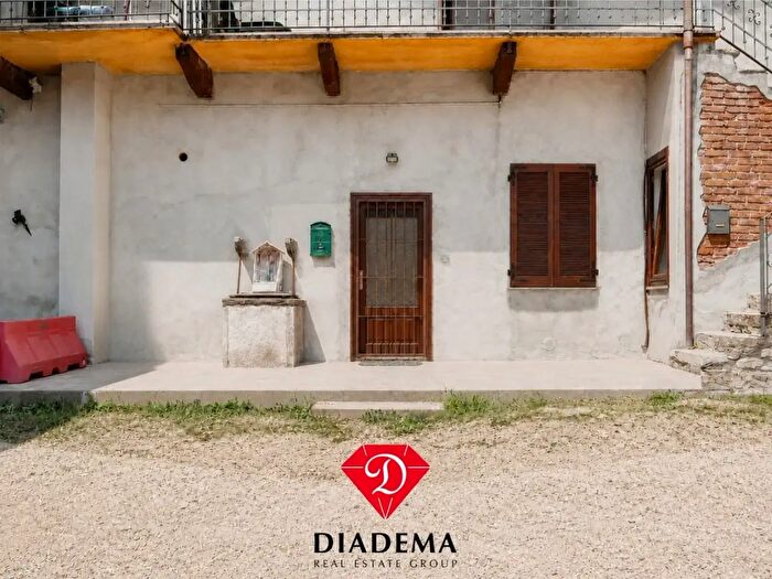 Appartamento in vendita in Via S Gaudenzio E Biagio, Mornago