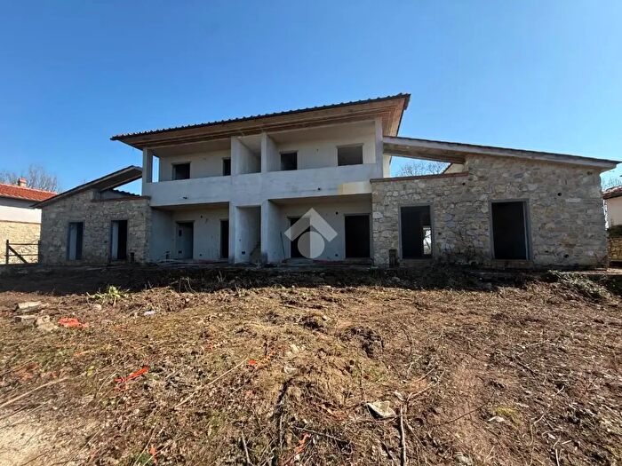 Appartamento quadrilocale in vendita in Via Luigi Pirandello, Laterina Pergine Valdarno