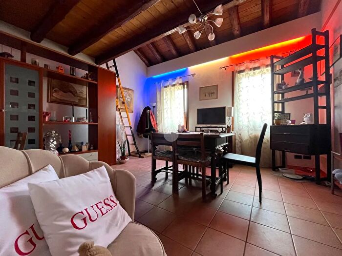 Appartamento bilocale in vendita in Via Cà da Corte, Nervesa Della Battaglia