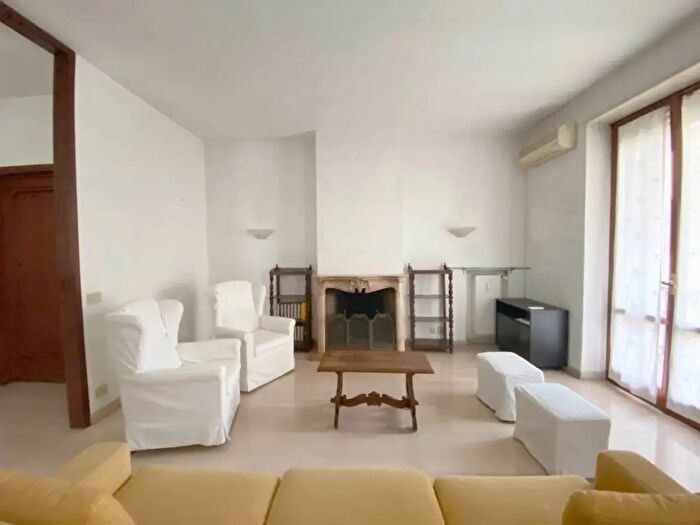 Appartamento trilocale in vendita in Piacenza