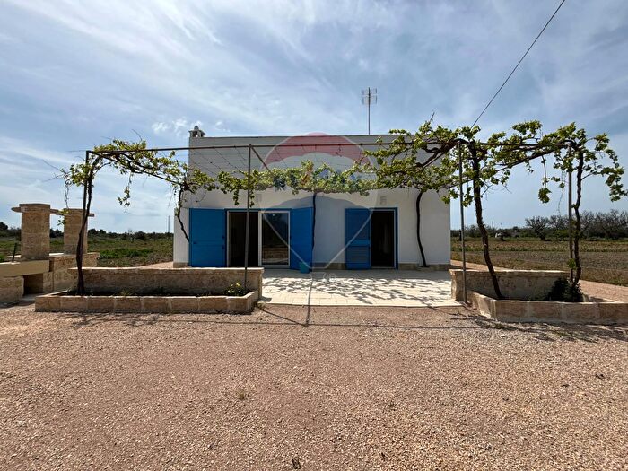 Casa trilocale in vendita in Cutrofiano