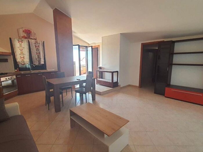 Casa bilocale in affitto in Centro, Bellona