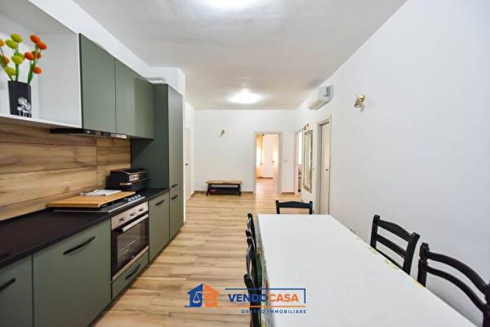 Case in Vendita e in Affitto - 3