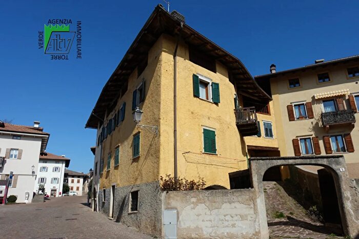 Appartamento trilocale in vendita in Sfruz