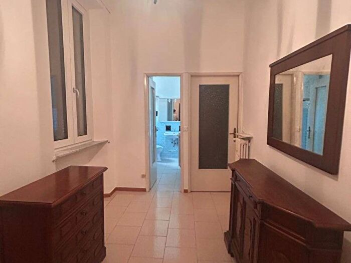 Appartamento trilocale in affitto in Via Bernardino Lanino, Solari, Milano