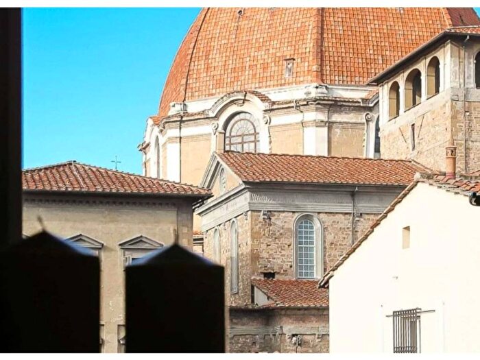 Appartamento bilocale in affitto in Borgo San Lorenzo, Duomo, Firenze