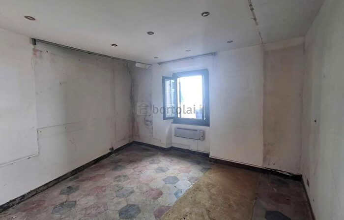 Appartamento quadrilocale in vendita in Vico Pier Maria Ciurlo, Genova