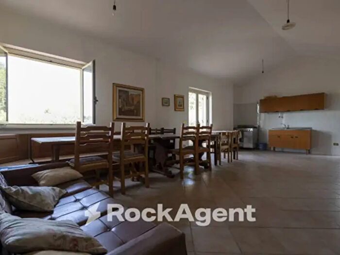 Casa con 6 locali in vendita in Località Zilleria, Gasperina