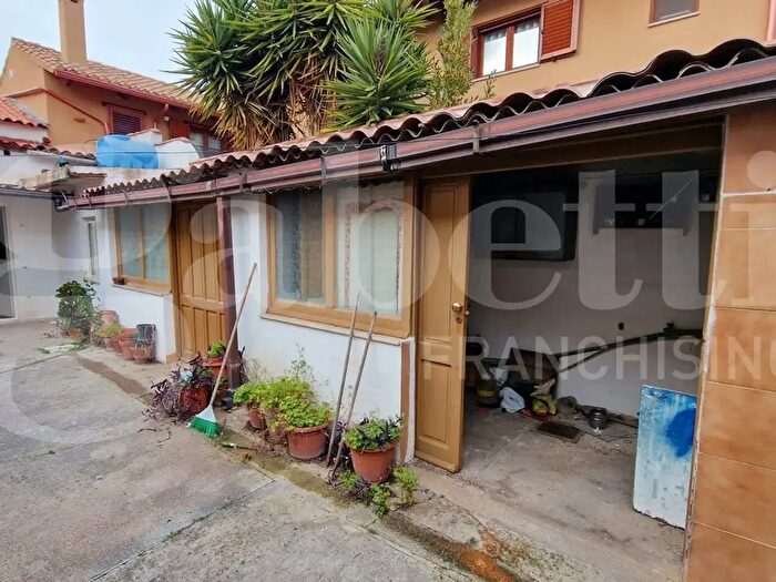 Casa trilocale in vendita in Via Porto Botte Snc, Monserrato